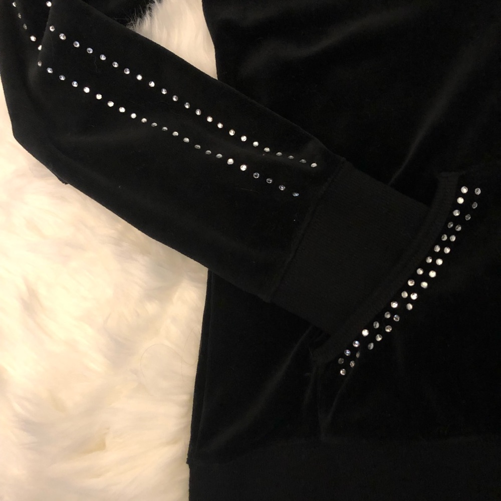 Sold-BCBG velour zip hoodie - Picture 4 of 5